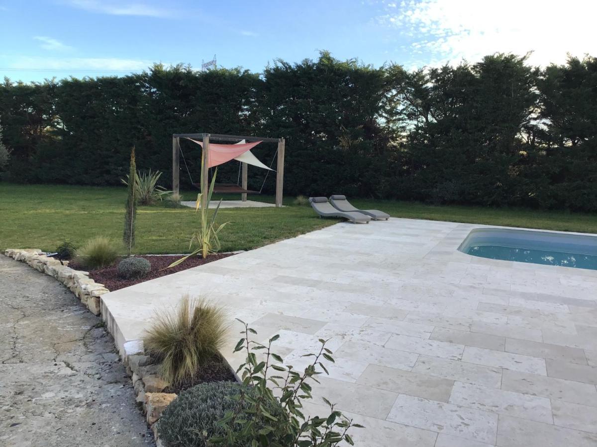 Domaine Chamarel Villa Saint-Paulet-de-Caisson Exterior photo